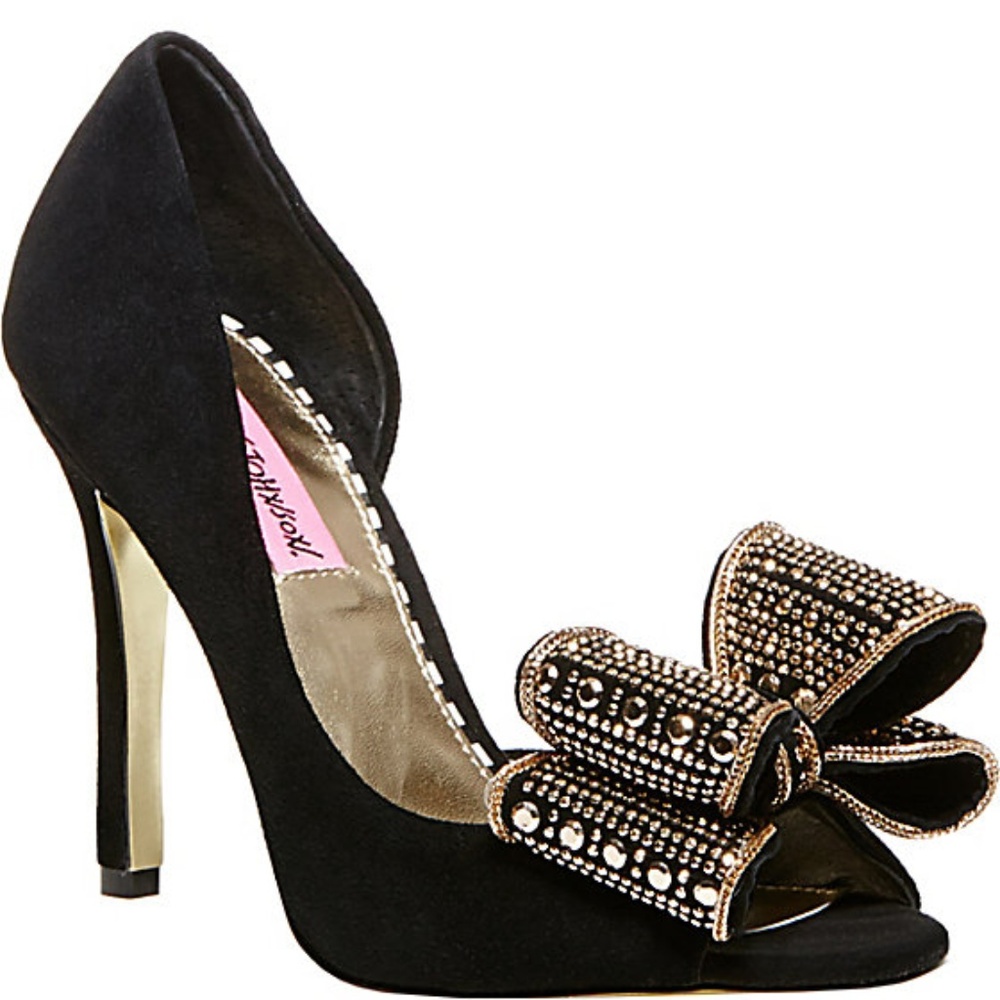 Betsey Johnson Women's Glendah d'Orsay Pump